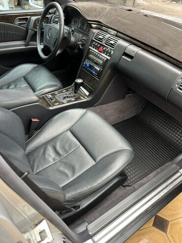 Mercedes-Benz: Mercedes-Benz E-Class: 1999 г., 4.3 л, Автомат, Бензин, Седан — 6