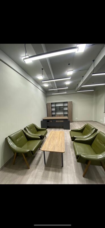 Штукатурка, шпаклевка: Штукатурка стен, Штукатурка потолков, Шпаклевка стен | Акриловая вода эмульсия, Арт бетон Больше 6 лет опыта — 28