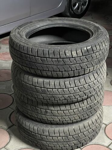 колесо от тачки: Шины 205 / 60 / R 16, Зима, Б/у, Комплект, Легковые, Япония, GoodYear