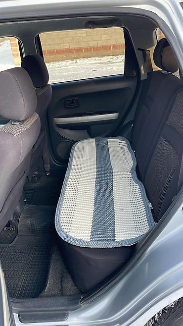 Toyota: Toyota ist: 2002 г., 1.5 л, Автомат, Бензин, Хэтчбэк — 10