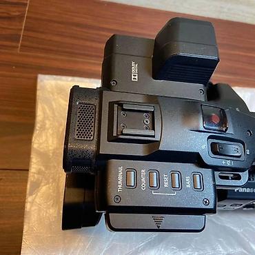 Видеокамеры: Профессиональная видеокамера Panasonic HC‑X1000 4K - прошу 65000 — 2