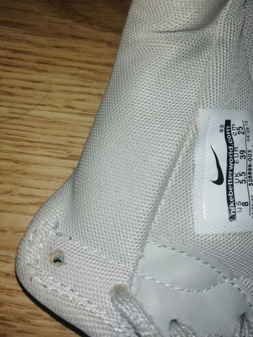 Women's Sneakers and athletic shoes: 39 — 5