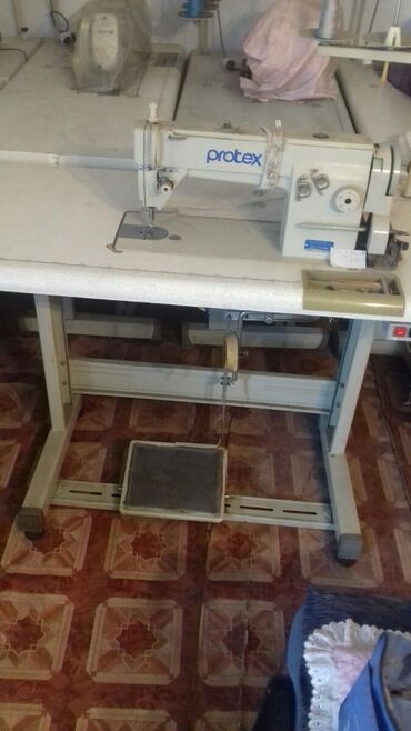 Промышленные швейные машинки: Продаю швейные машинки прямострочки б/у,в рабочем состоянии.(7 шт)и