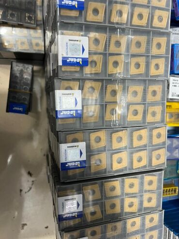 İstehsal avadanlığı: Dəzgah alətləri və kəsici lövhəciklər (freze və torna üçün) — 9