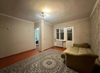 сдаю квартиру район политех: 1 комната, 29 м², Хрущевка, 2 этаж, Косметический ремонт