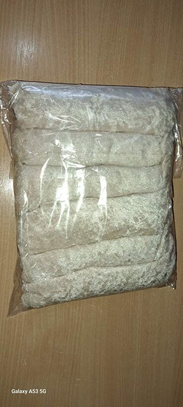 Prekrivači za nameštaj: Za stolice — 16