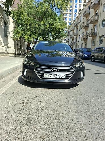 perodok: Hyundai Elantra: 2 l | 2017 il Sedan — 1
