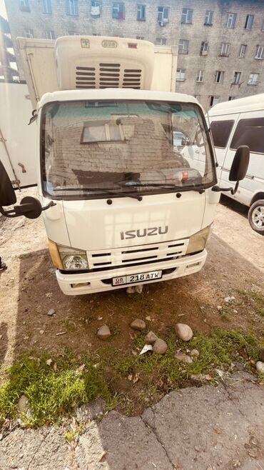 чехол для панели машины: Грузовик, Isuzu, Стандарт, 4 т, Б/у