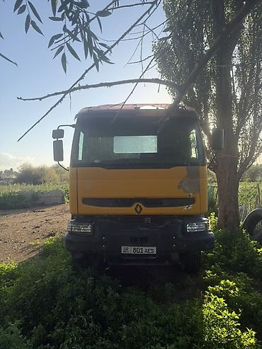 Коммерциялык транспорт: Сүйрөгүч, Renault, 2004 г., Прицепсиз — 7
