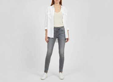 damskie jeansy rurki: Jeansy damskie, rozmiar XS