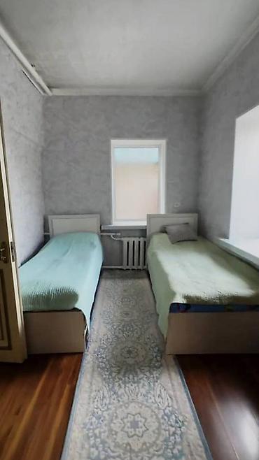 Продажа коттеджей и домов: Продается дом, район Кызыл-Аскер Цена:138000 $ *КОММУНИКАЦИИ* - — 4