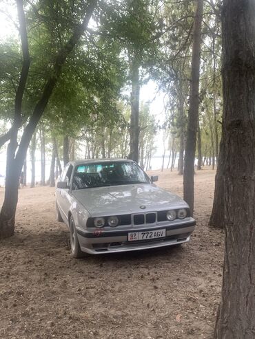 лобовое стекло опель вектра б: BMW 520: 1993 г., 2 л, Механика, Бензин, Седан