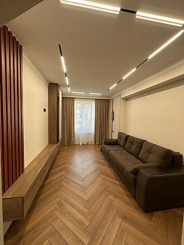 12: 2 комнаты, 58 м², Пишпек Элитка, 4 этаж, Евроремонт — 3
