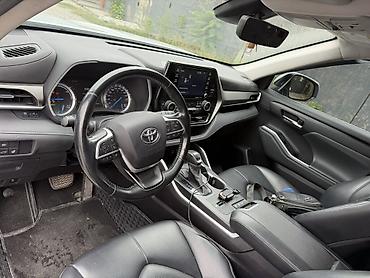 нива зеркало: Toyota Highlander: 2021 г., Гибрид, Кроссовер — 10