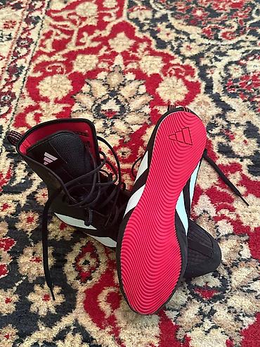 Кроссовки и спортивная обувь: Мужские кроссовки, 42, Adidas, Новый, цвет - Черный — 2