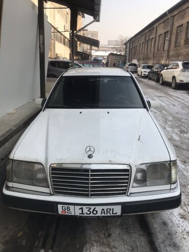 Mercedes-Benz: Mercedes-Benz W124: 1995 г., 2.2 л, Автомат, Бензин, Универсал