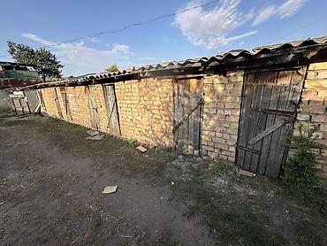 санузла: 3 комнаты, 75 м², 1 этаж — 9