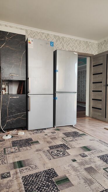 холодильник для кухни: Холодильник Beko, Б/у, Многодверный, 50 * 215 *