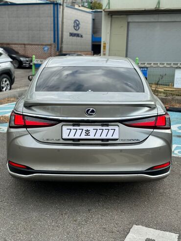 Lexus: Lexus ES: 2021 г., 2.5 л, Гибрид — 4