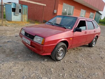 ваза стеклянная прозрачная высокая без узора: ВАЗ (ЛАДА) 2109: 1.5 л | 1990 г. 18648 км Хэтчбэк