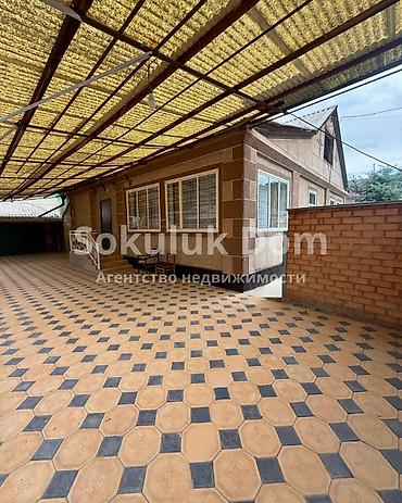 Продажа коттеджей и домов: 🏠Продается дом в с. Сокулук 🟡 Комнаты: 6 🟡 Участок: 5,7 соток 🟡 — 1