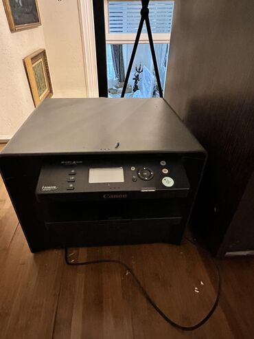 Printerlər: Skaner aparatı və printer rəngli