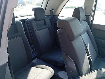 Opel: Opel Zafira, gümüşü rəng, 7 yerlik (3 cərgə oturacaq) minivan — 9