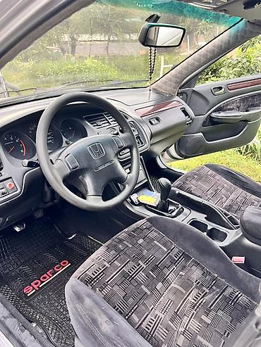 мото honda: Honda Accord: 2000 г., 1.8 л, Механика, Бензин, Седан — 7