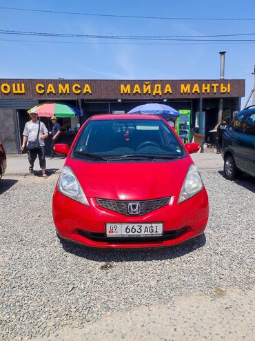 Honda: Honda Jazz: 2008 г., 1.4 л, Механика, Бензин