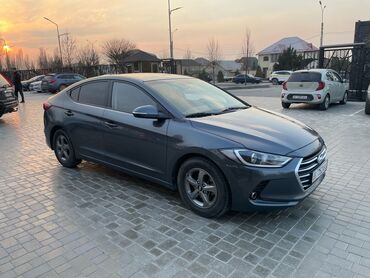 Hyundai: Hyundai Avante: 2018 г., 1.6 л, Автомат, Бензин