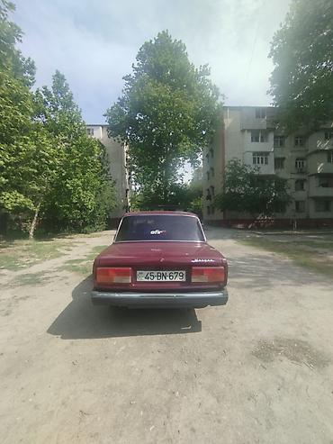 VAZ (LADA): VAZ 2107 sedan - Kuzov: 4 qapılı sedan, tünd bordo rəng - Mühərrik — 1