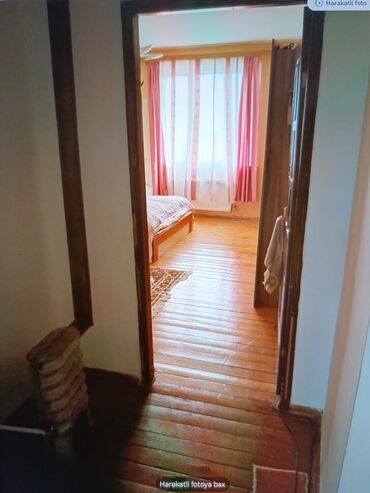 Köhnə tikili: Mənzil – geniş balkonlu, işıqlı mətbəxli - Planlama: dəhliz, yataq — 3