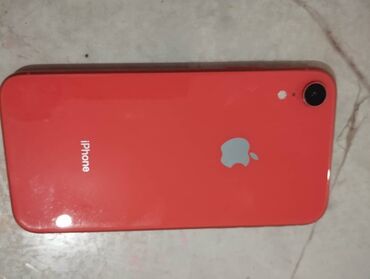 Apple iPhone: IPhone Xr, Б/у, 128 ГБ, Коралловый, Чехол, 80 %