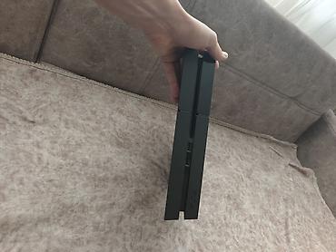playroom: PlayStation 4 (PS4) FAT konsolu – 1 TB (təxminən 861,4 GB istifadə — 2