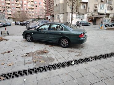 Hyundai: Hyundai Sonata: 2 l | 2001 il Sedan — 8