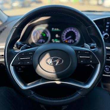 Hyundai: Hyundai Sonata: 2021 г., 2 л, Автомат, Гибрид, Седан — 11
