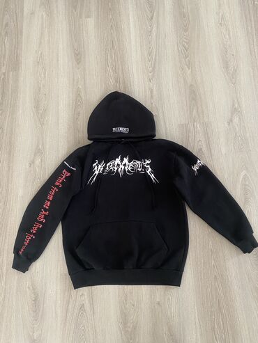 Толстовки: Мужская толстовка, Vetements, Б/у, цвет - Черный, Самовывоз