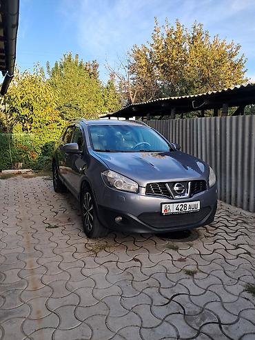 b class: Nissan Qashqai+2: 2011 г., 2 л, Вариатор, Внедорожник — 1