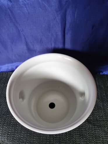 Ostali kućni dekor: Saksija nova Vohenstrauss J.Seltmann Bavaria. 1950g +. Porcelanska — 3