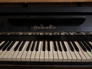 Pianolar: 1-ci əldir