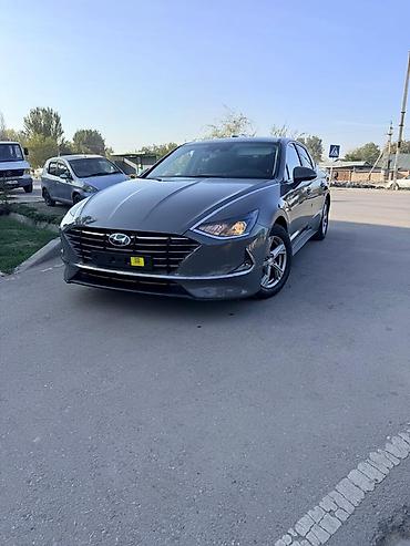 Hyundai Sonata: 2022 г., 0.2 л, Автомат, Газ, Седан
