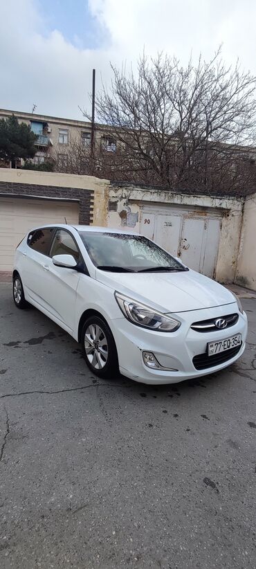 işlənmiş maşınlar: Hyundai Accent: 1.6 l | 2014 il Hetçbek