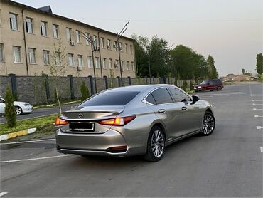 Lexus: Lexus ES: 2018 г., 2.5 л, Автомат, Гибрид, Седан