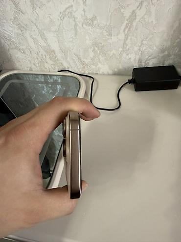 iphone adapter: IPhone 16 Pro, 128 GB, Desert Titanium, Face ID — 3