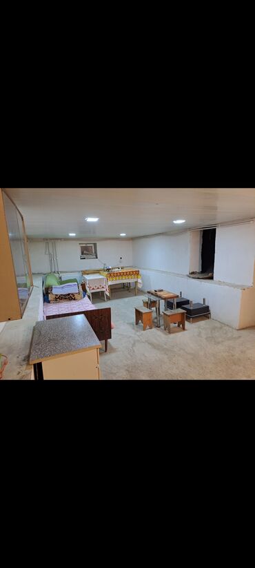 Həyət evləri və villaların satışı: Zığ qəs. 6 otaqlı, 90 kv. m, Orta təmir — 7