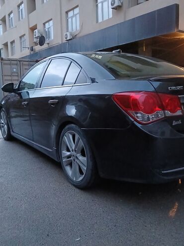 Chevrolet: Chevrolet Cruze: 1.4 l | 2012 il 295000 km Sedan — 4