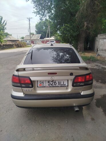срочно срочно продам машину: Mazda 626: 1999 г., 2 л, Автоматтык, Бензин, Хетчбек