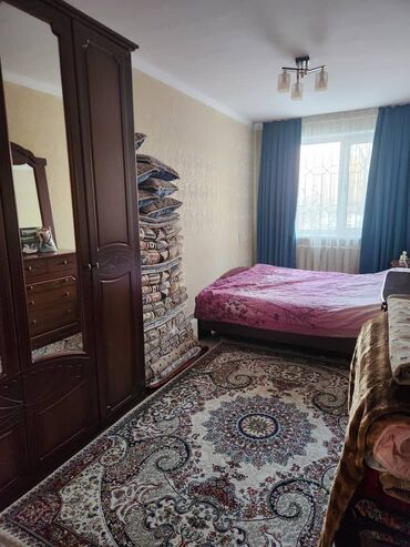 продаю квартиру 4 мкр: 3 комнаты, 58 м², 104 серия, 1 этаж, Евроремонт