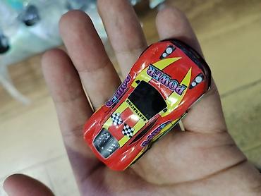 kinder joy: Миниатюрная игрушечная машинка-спринтер. - Тип: маленькая инерционная — 1