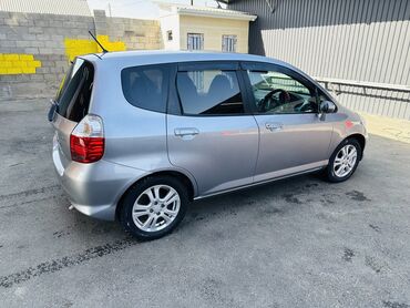 авто в рассрочку без банка рядом джал бишкек: Honda Fit: 2006 г., 1.3 л, Вариатор, Бензин